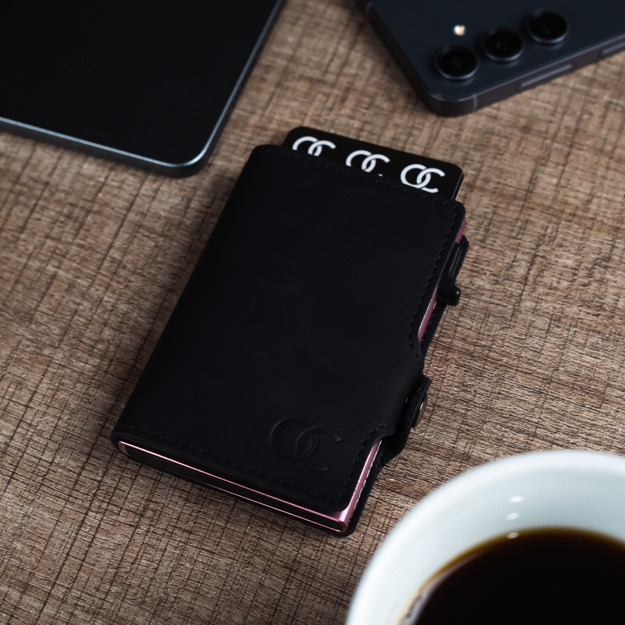 Black/Pink